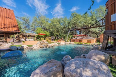 Woodland Rd 1882 Historic 12-acre ranch, Resort landscape views up to 30 ppl