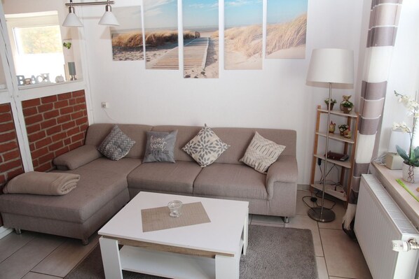 Téléviseur, lecteur de DVD, chaîne audio