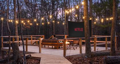 Outdoor Theatre | Hot Tub | Fire Pit | Dogs