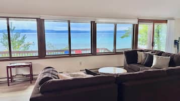 スマートテレビ