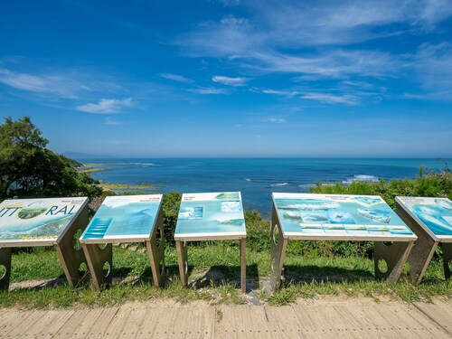 Maison de vacances privée avec bain à remous, WIFI, piscine privée, TV, terrasse, animaux admis