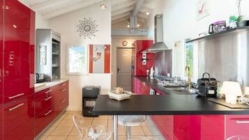 Four, lave-vaisselle