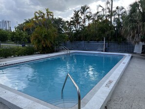 Alberca al aire libre 