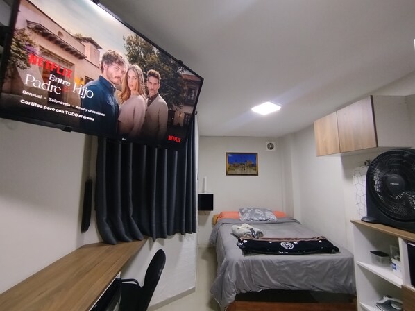 Executive Studio, 1 Double Bed, Ground Floor | Premium bedding, down comforters, pillowtop beds, desk - Departamentos Appart d'Eliette (Trujillo)