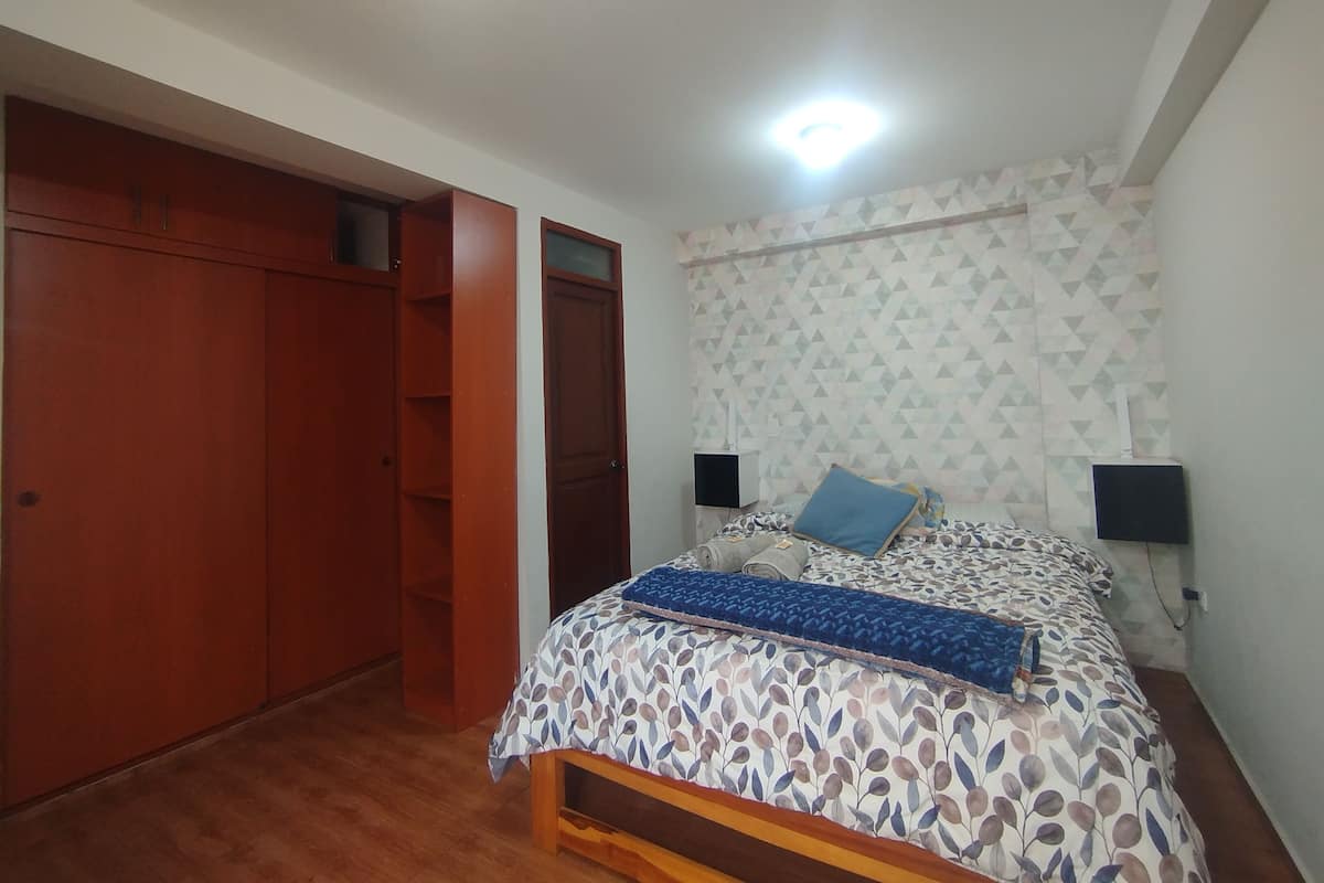 Premium Apartment, 3 Bedrooms, Kitchen, City View | Premium bedding, down comforters, pillowtop beds, desk