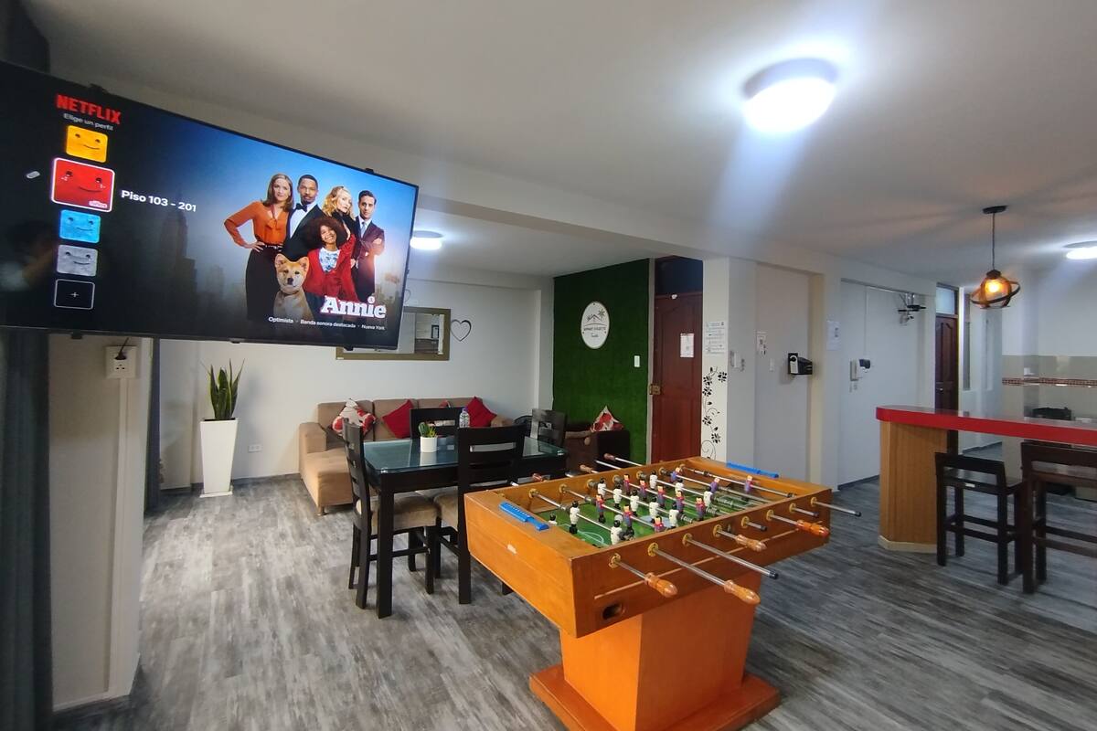 Executive Apartment, 3 Bedrooms, Kitchen | Living area | 55-inch Smart TV with digital channels, Netflix, toys
