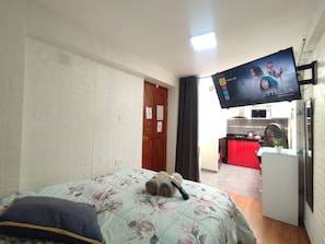 Executive Studio Suite, Kitchen