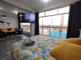 Ropa de cama de alta calidad, cubrecamas y colchones con pillow-top 