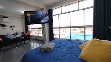 Apartamento familiar, 2 habitaciones, cocina | Ropa de cama de alta calidad y edredones de plumas