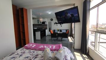 Family Apartment, 2 Bedrooms, Kitchen | Premium bedding, down comforters, pillowtop beds, desk