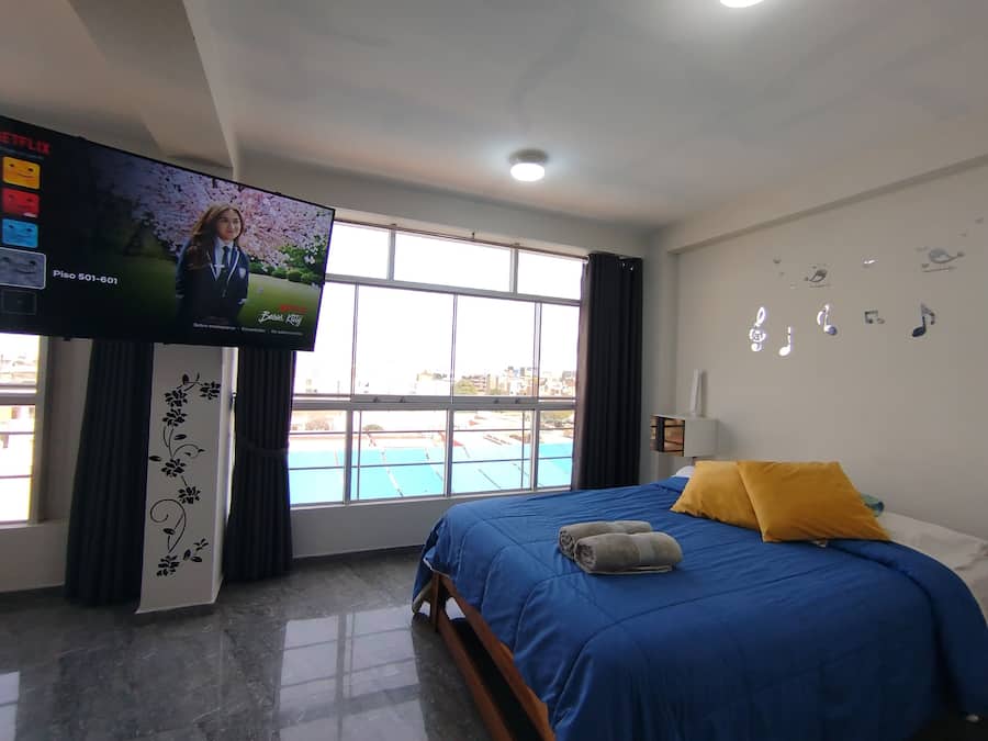 Premium bedding, down duvets, pillow-top beds, desk