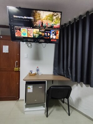 Executive Studio, 1 Double Bed, Ground Floor | Premium bedding, down duvets, pillow-top beds, desk - Departamentos Appart d'Eliette (Trujillo)