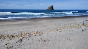 House, Multiple Beds (The Beach House) | Beach - The Beach House (Pacific City)