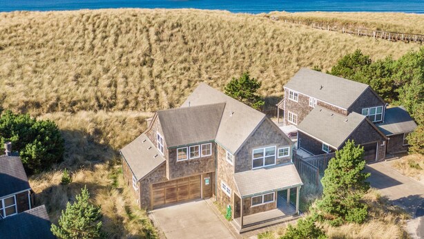 Exterior - The Break (Pacific City)