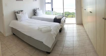 Illovo Beachfront Stunning Apartment