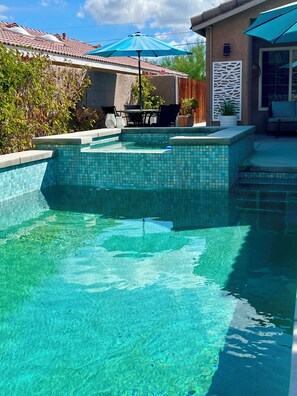 Outdoor pool, a heated pool - Relaxing boho desert retreat w/ new saltwater pool and spa (La Quinta)