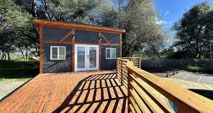 Pool-2 King Beds-Hot Tub-Fire Place-Garage Parking