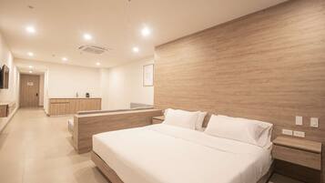 1 habitación, wifi y ropa de cama