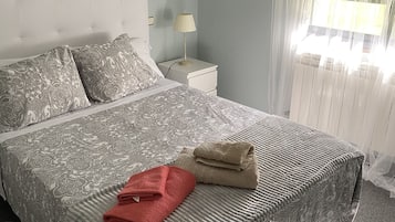 5 slaapkamers, reisbedje, wifi