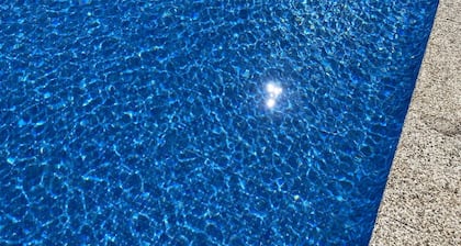 Villa Bimba con Piscina , Barbacoa y Jardín de 6.000 m3