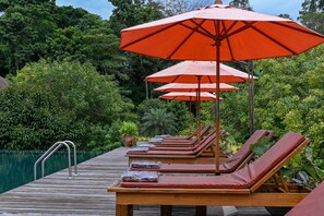 Outdoor pool - Cascade Tara (Koh Samui)