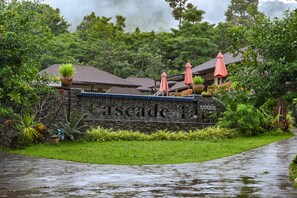 Fachada de la propiedad