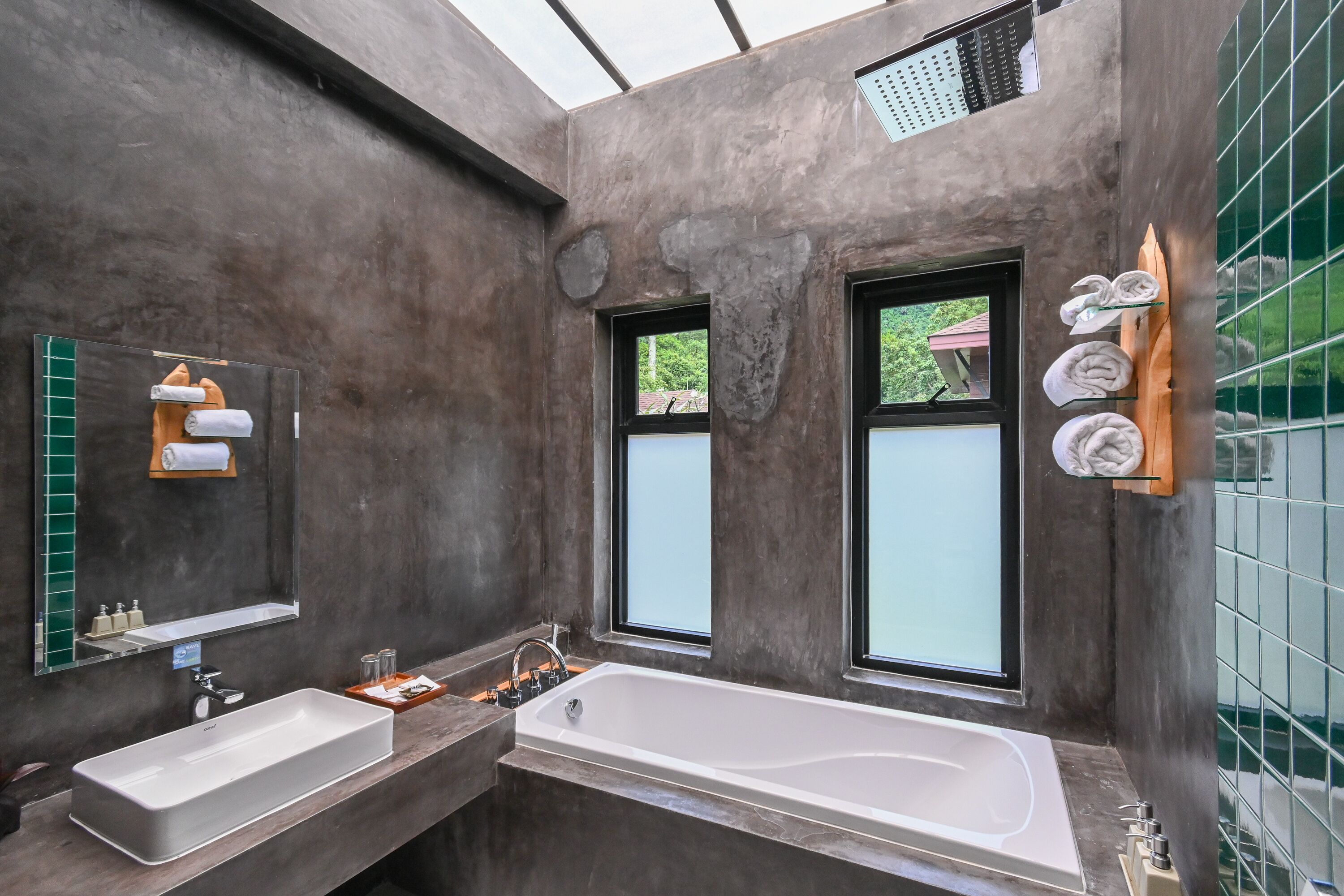 Photo - Cascade Tara