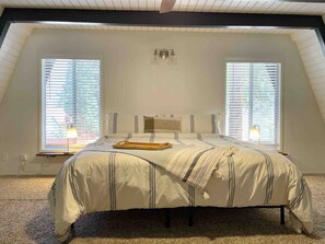 3 habitaciones, escritorio, cuna de viaje y wifi gratis