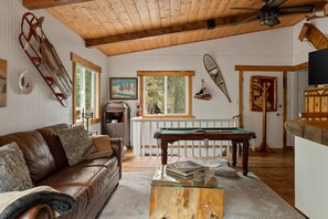 TV, fireplace - Rustic Retreat|Pets OK, Near Village, Fireplace (Wrightwood)