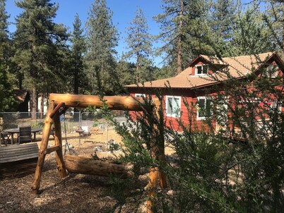 Rustic Retreat|Pets OK, Near Village, Fireplace