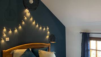 1 chambre, fer et planche Ă repasser, Wi-Fi gratuit, draps fournis