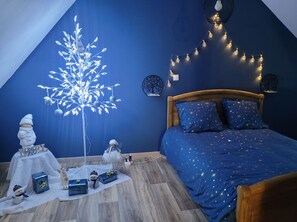 1 chambre, fer et planche à repasser, Wi-Fi gratuit, draps fournis