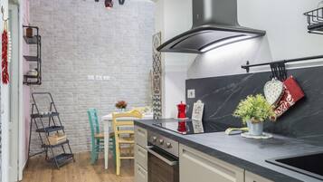 Oven, stovetop, toaster