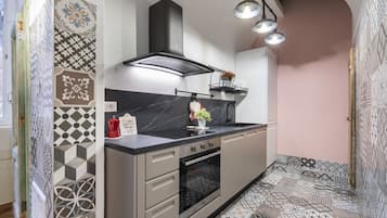 Oven, stovetop, toaster