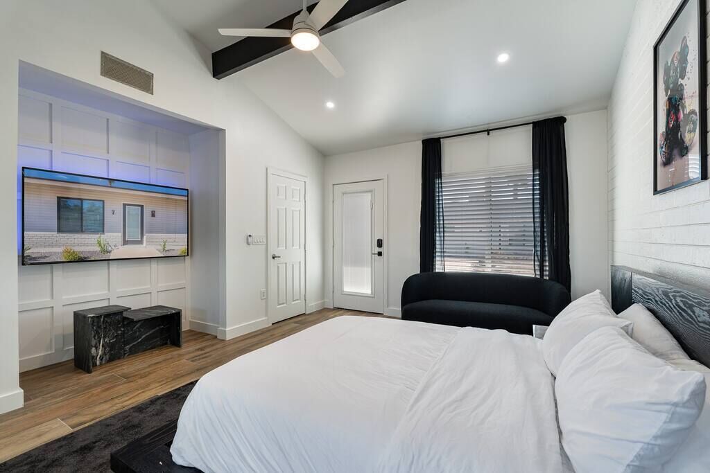 Lucky 7 | Phoenix Getaway- Close to DT PHX