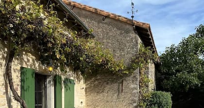 Delightful property, large garden, heated pool, great place for a family holiday