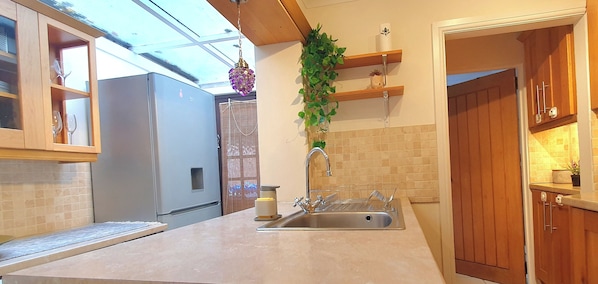 Cottage | Bếp riêng | Tủ lạnh, lò vi sóng, lò nướng, bếp nấu