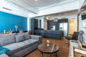 Smart TV - LE GUGLIA the place to stay for your holidays (90m2) (Nice)