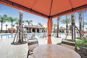 Outdoor dining - Mickey’s Haven 5 Bdrm/4 Bath in Solterra #2355 (Davenport)