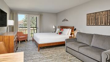 Phòng Deluxe, 1 giường cỡ king và sofa giường, bếp nhỏ | Trang trí khác biệt, trang bị nội thất với thiết kế riêng biệt