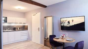 Kühlschrank, Mikrowelle, Geschirrspüler