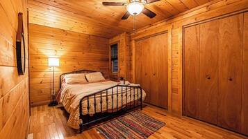 2 quartos, Wi-Fi de cortesia, roupa de cama