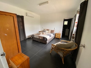 Appartement, 1 grand lit | 1 chambre, Wi-Fi gratuit, draps fournis