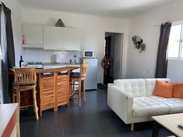 Apartamento, 1 cama de matrimonio | Sala de estar