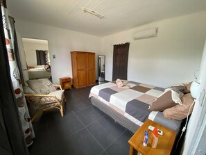 1 bedroom, free WiFi, bed sheets - One Bedroom Apartment on Bonaire in Quit Area (Kralendijk)