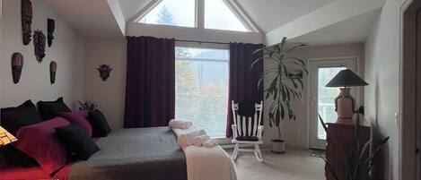 2 quartos, ferros/tábuas de passar roupa, Wi-Fi de cortesia