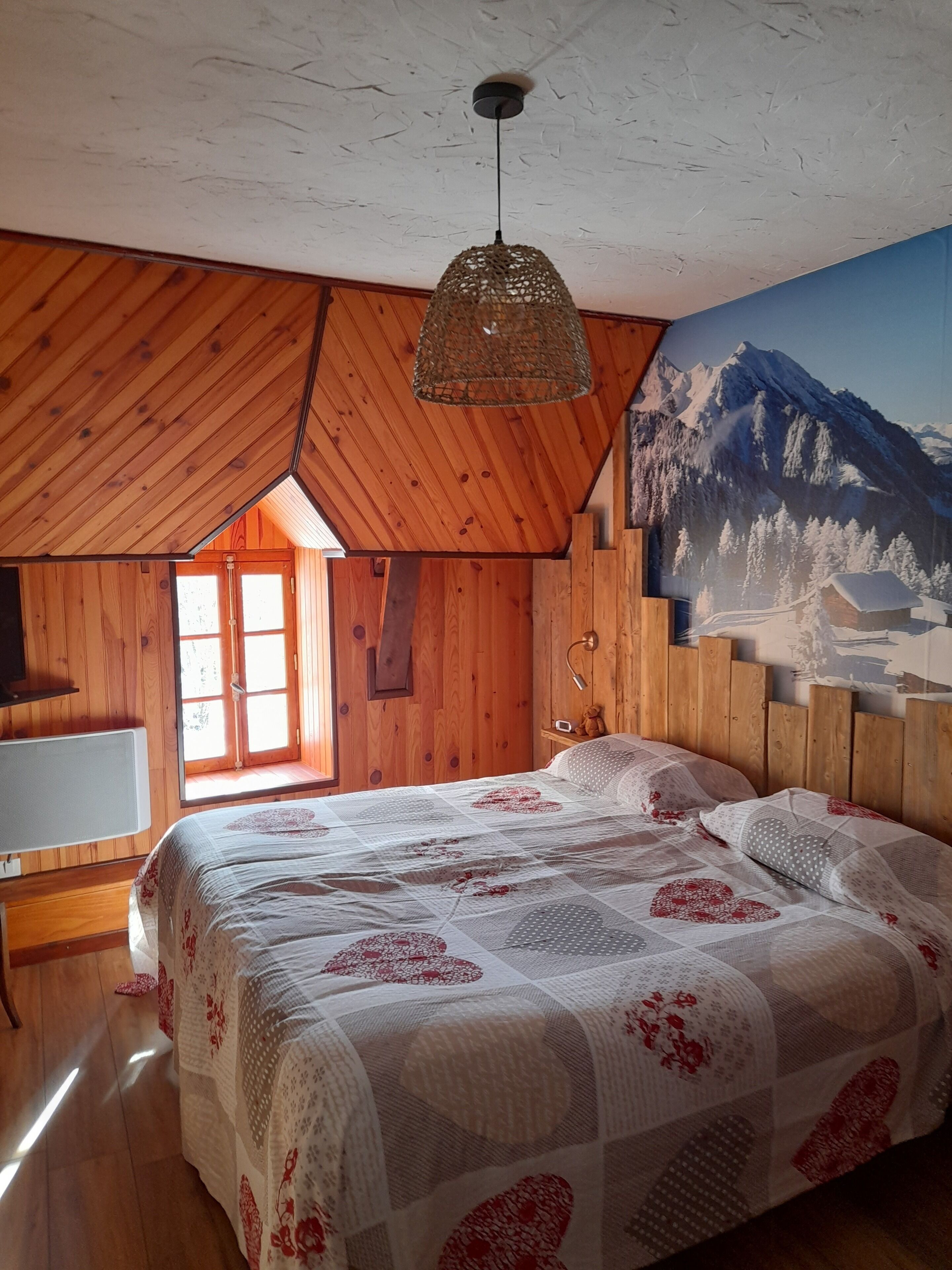 2 chambres, fer et planche à repasser