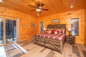 5 Schlafzimmer, Bügeleisen/Bügelbrett, WLAN, Bettwäsche