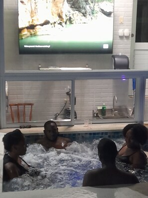 Imagen sin descripción, 3 de 52, botón