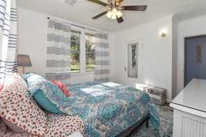 经典独立别墅 | 3 多间卧室、遮光窗帘、熨斗/熨衣板、免费 WiFi